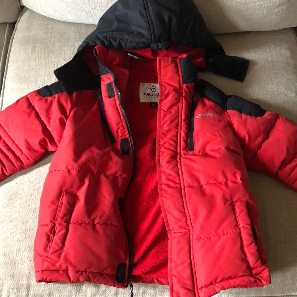 Magellan Boys Winter Coat  size 8